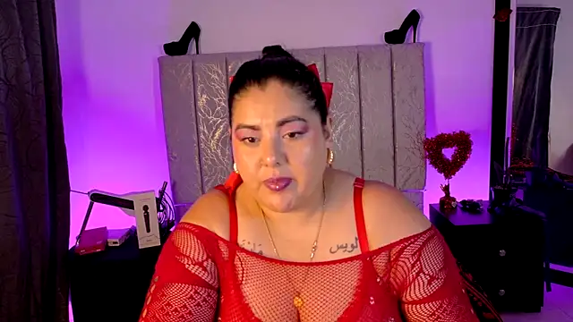 AndreaKinky: онлайн-секс-чат