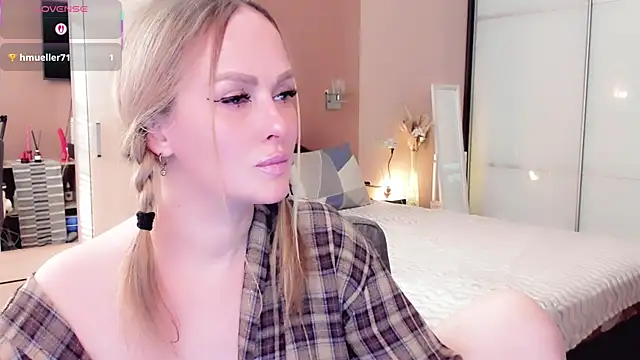 Онлайн чат XXX Libby_Nora