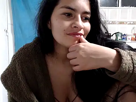 Scarlett_Hot69 élő XXX-chatje