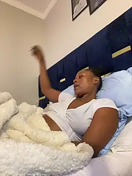 Dellah27's Live XXX Chat