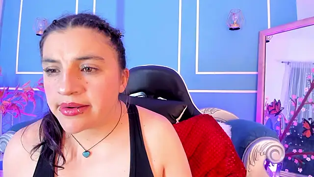 Živý XXX chat TaraTaylorr