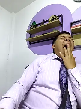 Webkamerová show Kn1ghtpanther_