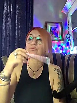 Show modela moon_berry_ na web-kameri