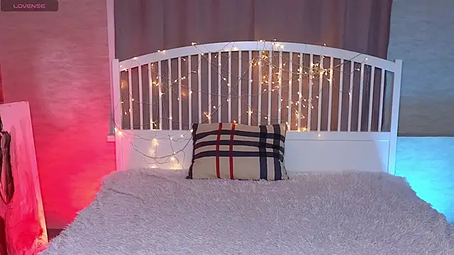 AminaRuthers: онлайн-секс-чат