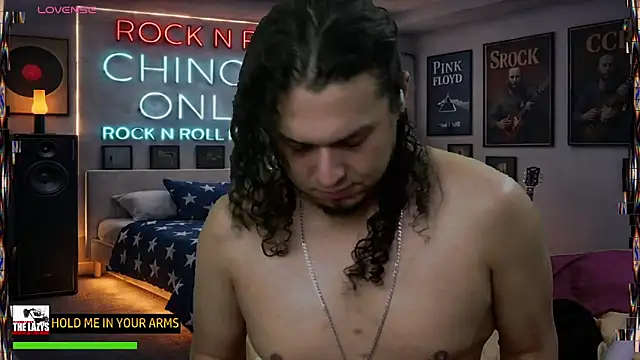 chino_roz 在線直播表演