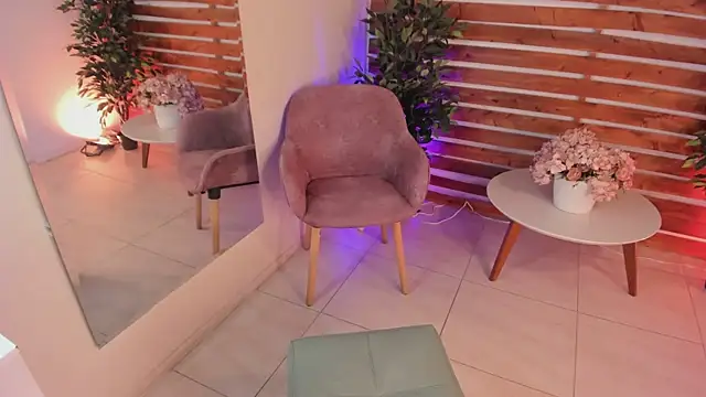 _MeganRain live XXX chat