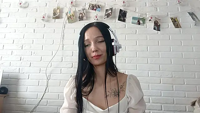 Chat XXX en directo de VanettaHartong