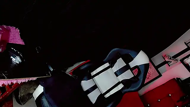 عرض كام Yareth_Rouss_