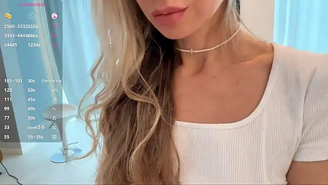 AlisaWhiteness Webcam-Show