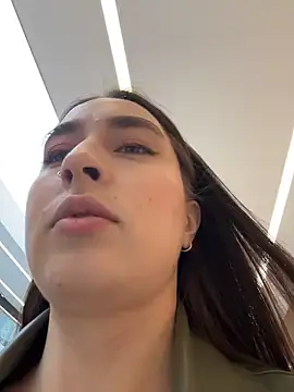 Онлайн чат XXX Holly_Play