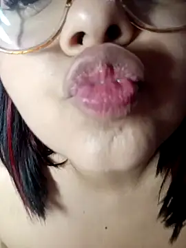 Онлайн чат XXX Anna_Lucia88