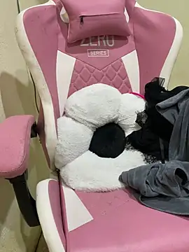 Volly_moon's Webcam Show