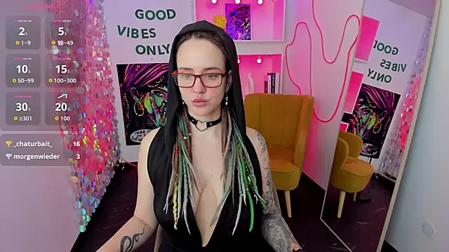 Онлайн чат XXX LisaFoxy_y