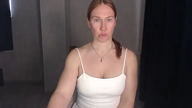 XXX chat uživo modela Magic_Mary_ass