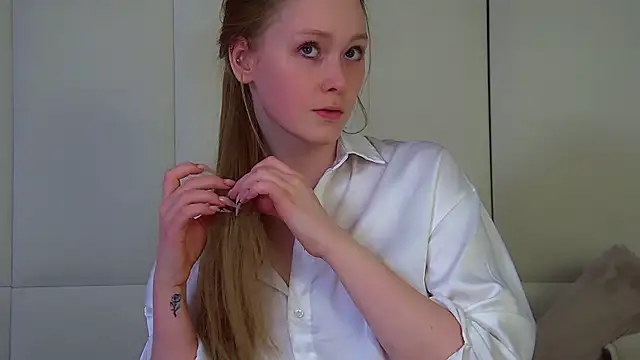 Chatroom XXX en direct de AgataFoxley