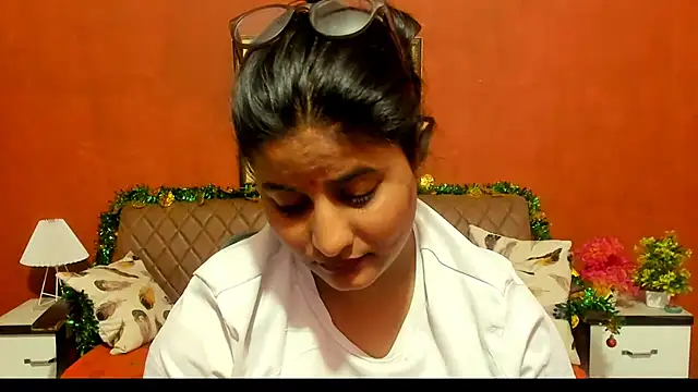 Chatroom XXX en direct de Jasmine_Jaey1