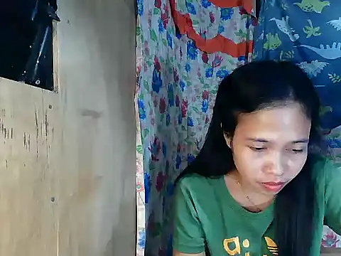 Živý XXX chat PinaySkinnyGirl