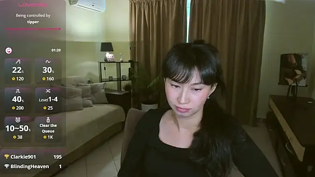 SheilaRare 即時 XXX 聊天