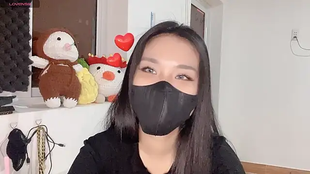 Tieu-May's Live XXX Chat