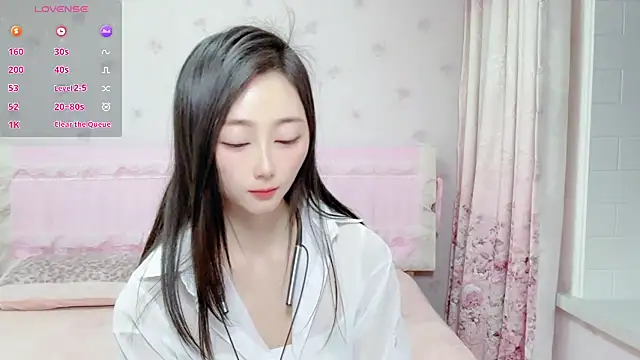 anjila888 在線直播表演