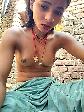 R_Roshni Adlı Modelin Web Kamerası Şovu