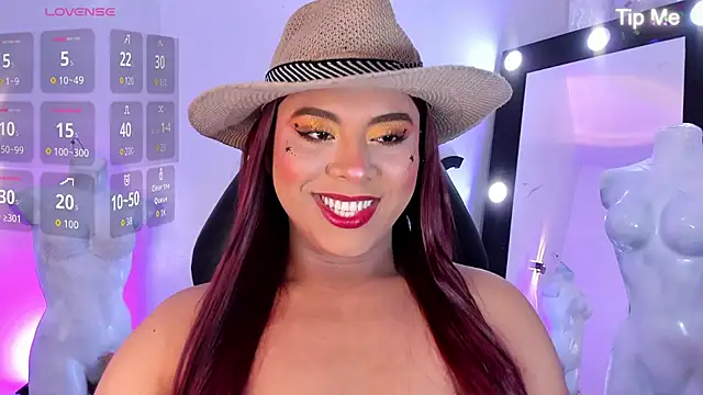 Show modela Emili_Roux na web-kameri