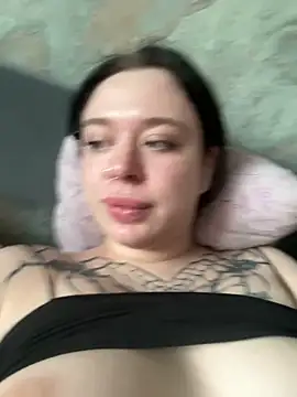 AlishaOfThorns' Live XXX Chat