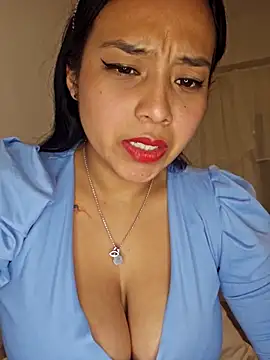 Chat +18 de Angelmoon04 ao vivo