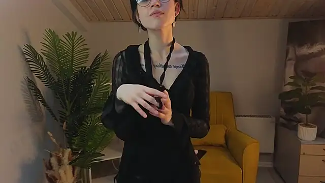 RubieNibbs Adlı Modelin Web Kamerası Şovu