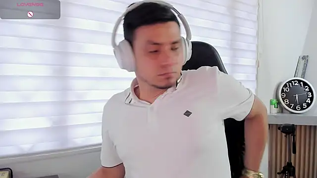 Rick_Adams Chat XXX in diretta