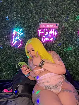 RenaThickAss' Webcam Show