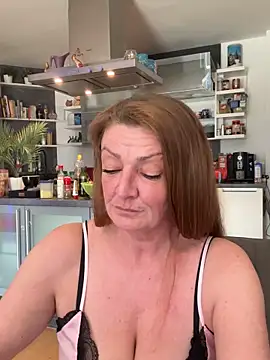 Milf-Gabi: вебкам-шоу