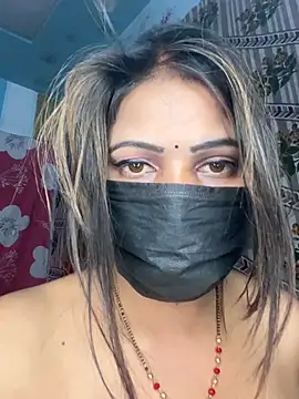 CUTI-NAINA: онлайн-секс-чат