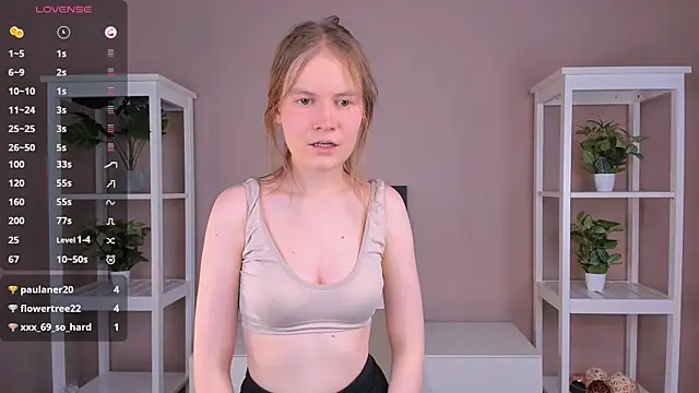 CleliaRostek: онлайн-секс-чат