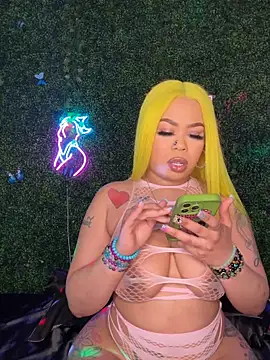 โชว์เว็บแคมของ RenaThickAss