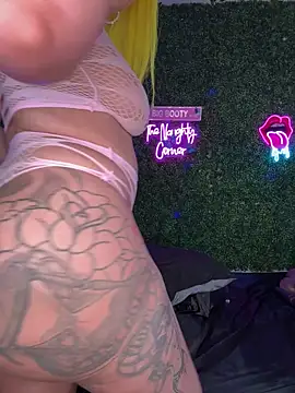 RenaThickAss' Webcam Show