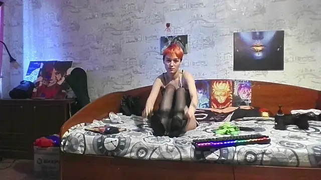 KagamiTayga Adlı Modelin Canlı XXX Sohbeti