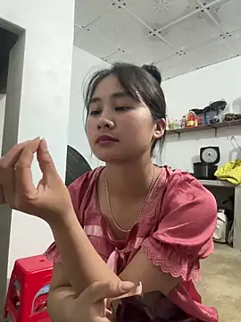 LittleSun_ লাইভ XXX চ্যাট