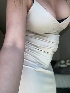 Condes_carmen's Live XXX Chat