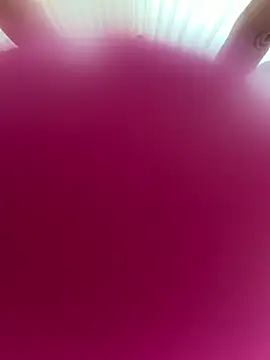 Hott_Lolla élő XXX-chatje