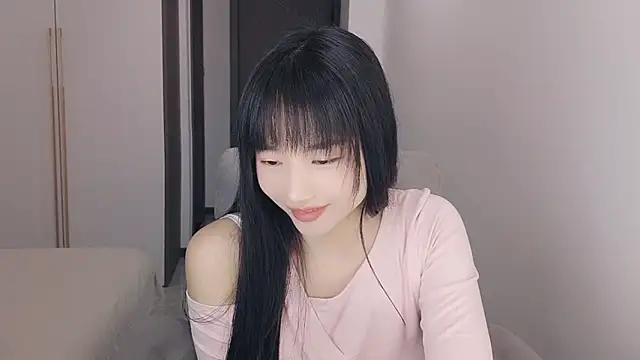 Lisa-3333 Adlı Modelin Canlı XXX Sohbeti