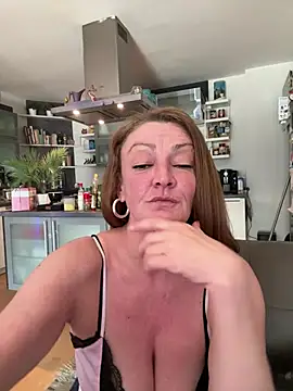 Pertunjukan Kamera Web Milf-Gabi