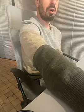 Chat XXX Live giorgakaci69