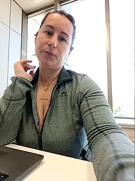 แชท XXX สดของ bichota85