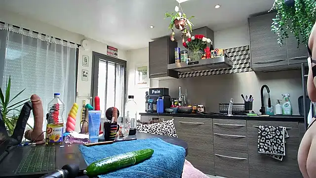 Czat XXX na żywo – Cat_kush