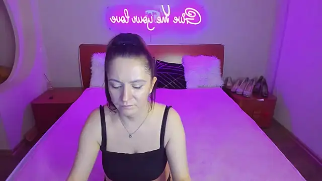 AngellLika Chat XXX in diretta