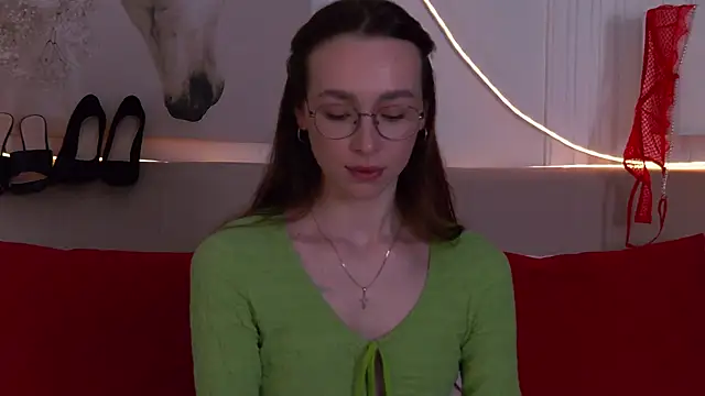 Emily_Simon: онлайн-секс-чат