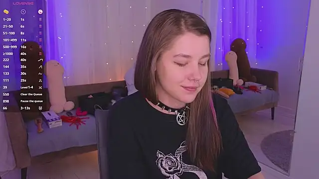 Mira_Falls Chat XXX in diretta