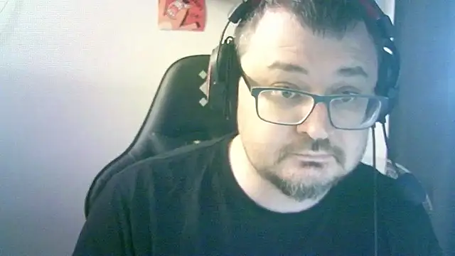 SirAbuser Chat XXX in diretta