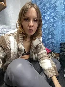 Chat +18 de Anita-Smith ao vivo